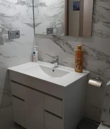 En La Arena Con Terraza Interior Gijon